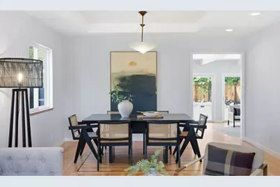 1346 Selo Dr, Sunnyvale, CA 94087 - Photo 10