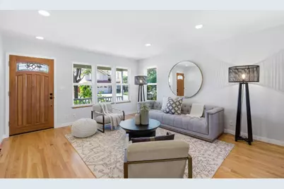 1346 Selo Dr, Sunnyvale, CA 94087 - Photo 12