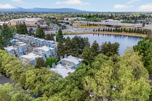 1187 Foxchase Dr, San Jose, CA 95123 - Photo 28