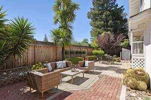 1102 Blue Lake Square, Mountain View, CA 94040 - Photo 28