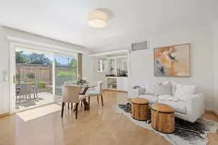 1102 Blue Lake Square, Mountain View, CA 94040 - Photo 14