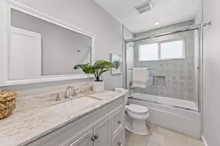 5657 Rotterdam Ln, San Jose, CA 95118 - Photo 18