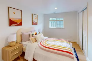 696 Lakehaven Dr, Sunnyvale, CA 94089 - Photo 16