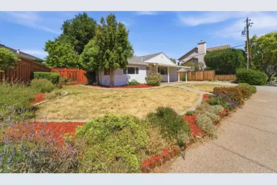 22051 Hibiscus Dr, Cupertino, CA 95014 - Photo 2