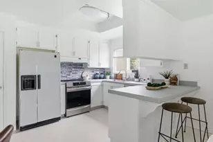 2606 Apollo Dr, San Jose, CA 95121 - Photo 8