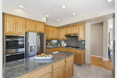 703 Lacewing Ln, Redwood City, CA 94065 - Photo 16