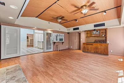 16001 Stephenie Ln, Los Gatos, CA 95032 - Photo 10