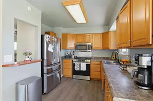 2048 Southwood Dr, Vacaville, CA 95687 - Photo 14