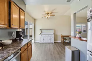 2048 Southwood Dr, Vacaville, CA 95687 - Photo 18