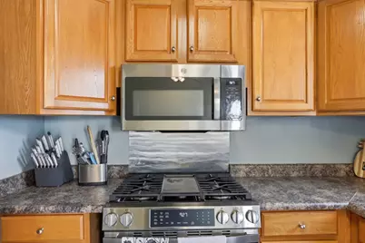 2048 Southwood Dr, Vacaville, CA 95687 - Photo 16