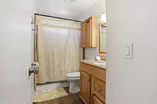 2048 Southwood Dr, Vacaville, CA 95687 - Photo 26