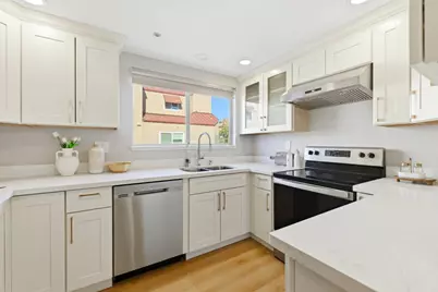 219 Commons Ln, Foster City, CA 94404 - Photo 10