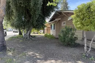 1901 W Middlefield Rd, Mountain View, CA 94043 - Photo 2