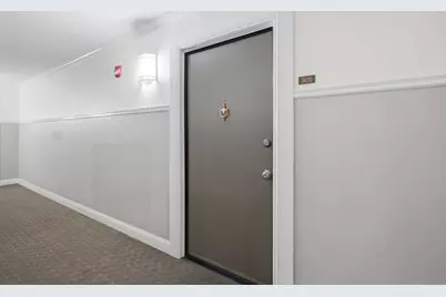1031 Crestview Dr 305, Mountain View, CA 94040 - Photo 24