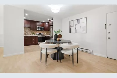 1031 Crestview Dr 305, Mountain View, CA 94040 - Photo 6