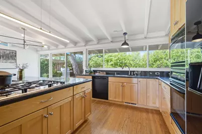 206 Thompson Ave, Mountain View, CA 94043 - Photo 16