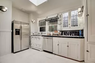 89 Yosemite Ave, Oakland, CA 94611 - Photo 8