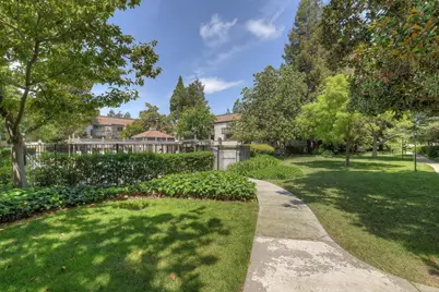 701 San Conrado Ter 7, Sunnyvale, CA 94085 - Photo 1
