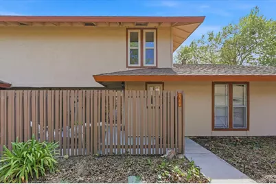 236 E Red Oak Dr B, Sunnyvale, CA 94086 - Photo 2