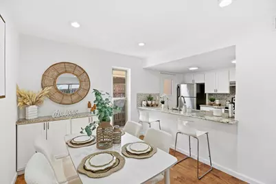 236 E Red Oak Dr B, Sunnyvale, CA 94086 - Photo 8