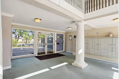 7150 Rainbow Dr 4, San Jose, CA 95129 - Photo 6