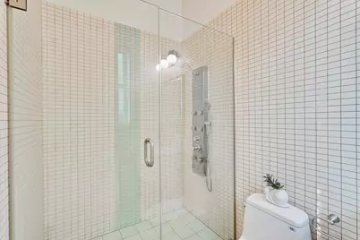 1067 Avondale St, San Jose, CA 95129 - Photo 32