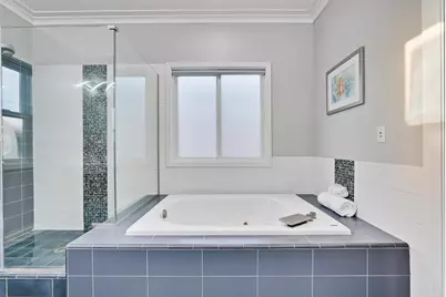 1067 Avondale St, San Jose, CA 95129 - Photo 44