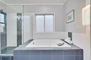 1067 Avondale St, San Jose, CA 95129 - Photo 44