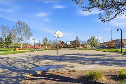 1536 Jackdow Ct, Gilroy, CA 95020 - Photo 48