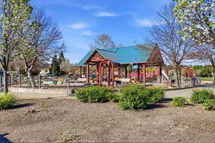 1536 Jackdow Ct, Gilroy, CA 95020 - Photo 50