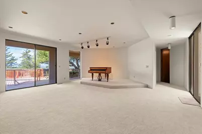 16655 Oak View Cir, Morgan Hill, CA 95037 - Photo 26