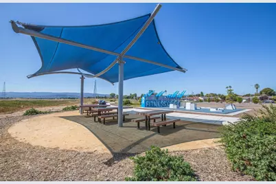 1107 Outrigger Ln, Foster City, CA 94404 - Photo 68