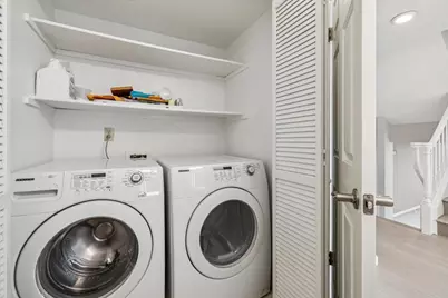 1107 Outrigger Ln, Foster City, CA 94404 - Photo 38