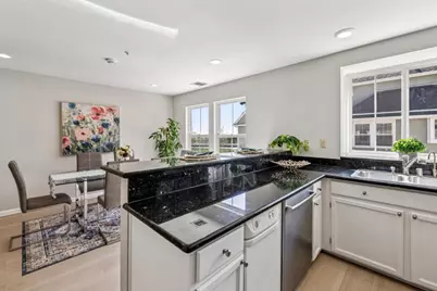 1107 Outrigger Ln, Foster City, CA 94404 - Photo 32