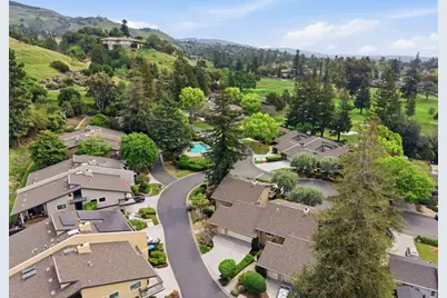 496 Golfview Dr, San Jose, CA 95127 - Photo 6