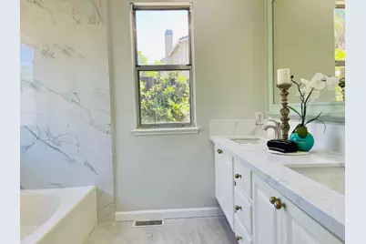 3561 Slopeview Dr, San Jose, CA 95148 - Photo 18