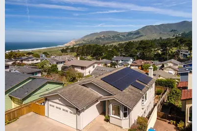 525 5th St, Montara, CA 94037 - Photo 1