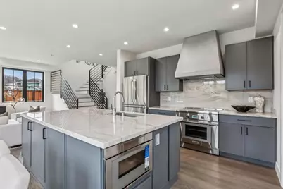 587 Creekside Dr, Half Moon Bay, CA 94019 - Photo 16