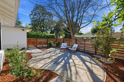 224 Lexington Dr, Menlo Park, CA 94025 - Photo 6