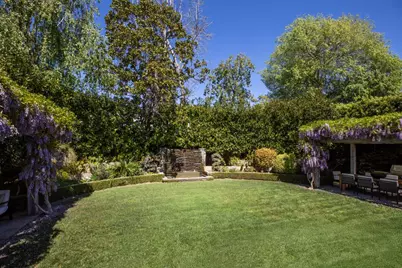 1385 Dana Ave, Palo Alto, CA 94301 - Photo 18