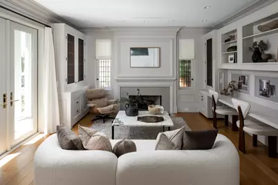 1385 Dana Ave, Palo Alto, CA 94301 - Photo 2