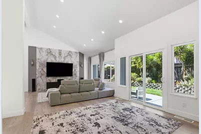 5979 Starwood Dr, San Jose, CA 95120 - Photo 10