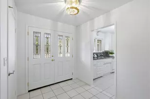 14278 Amherst Ct, Los Altos Hills, CA 94022 - Photo 12