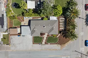 2169 Yorkshire Way, Mountain View, CA 94040 - Photo 38