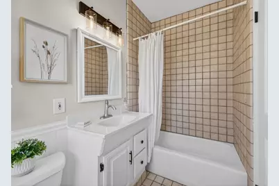 2169 Yorkshire Way, Mountain View, CA 94040 - Photo 20