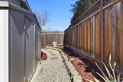 1122 Lynhurst Way, San Jose, CA 95118 - Photo 40
