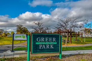 2704 Louis Rd, Palo Alto, CA 94303 - Photo 30