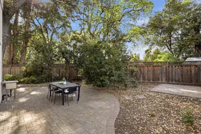 38 Liberty Hall Ln, Redwood City, CA 94062 - Photo 44