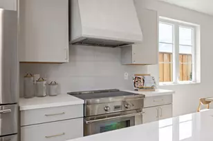 577 Creekside Ct, Half Moon Bay, CA 94019 - Photo 14