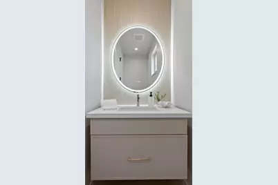 577 Creekside Ct, Half Moon Bay, CA 94019 - Photo 16